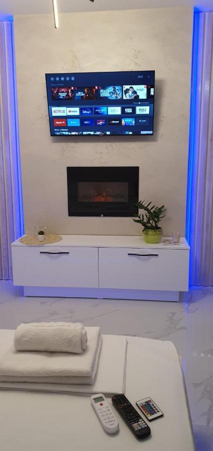 Pansion Eden 호텔 Ni 외부 사진